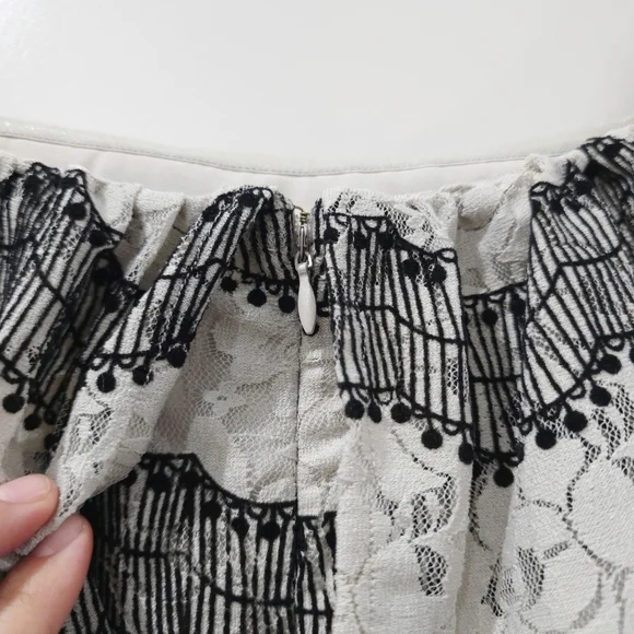 J.O.A. Revolve Tiered Off The Shoulder Lace Mini Dress in Nude Black, Size M - Picture 11 of 16